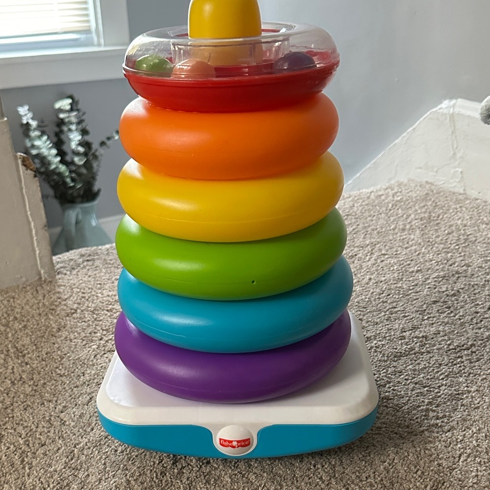 JUMBO Fisher-Price Rainbow Stacking Rings